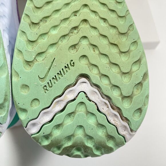 Nike Revolution 5 Womens Running Shoes BQ3207-111 White Sneakers Size 10.5 - Picture 8 of 12